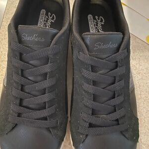 Skechers Women's SN: 100428 black Memory Foam Slip On Casual Sneakers Size 11 US